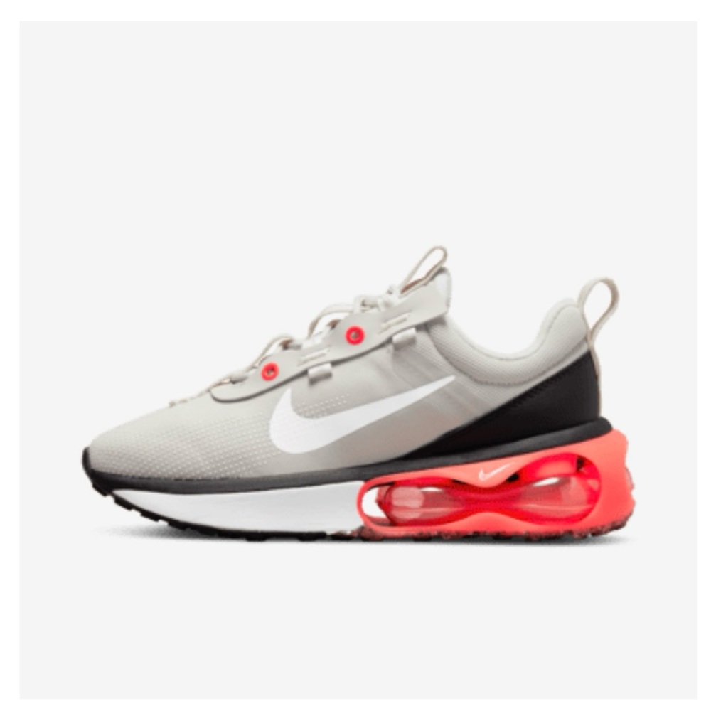 Nike Air Max women’s size 6 1/2